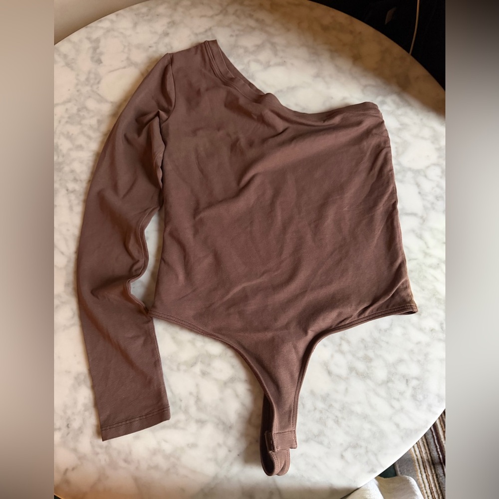 Capsule One-Shoulder Long Sleeve Bodysuit in Chocolate Brown Normcore Scandi - Picture 3 of 10